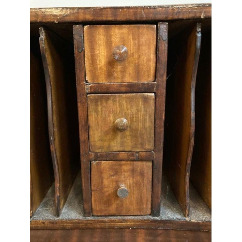 219 - An Edwardian carlton house desk with brown leather top