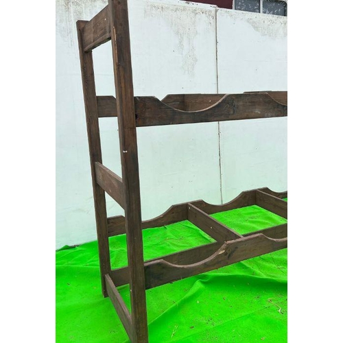 270A - A pair of beer barrel racks for six barrels (H190cm W214cm D82cm)