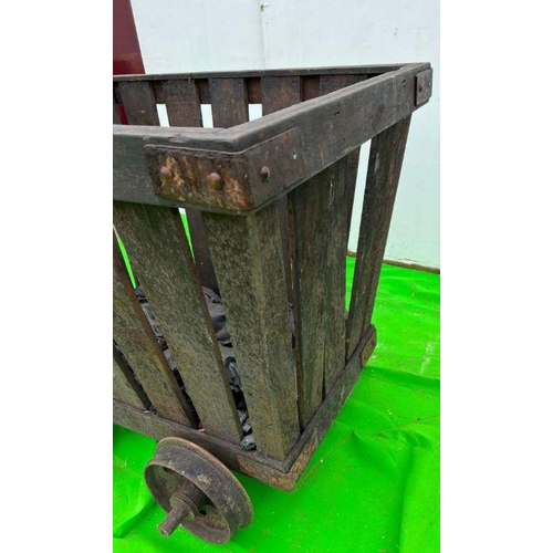 272 - An coal cart (H114cm W135cm D90cm)