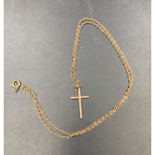 473 - A 9ct gold cross on chain (Approximate Total weight 2.5g)