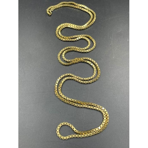 474 - A box style gold necklace, marked 333 (Approximate Total Weight 33.6g)