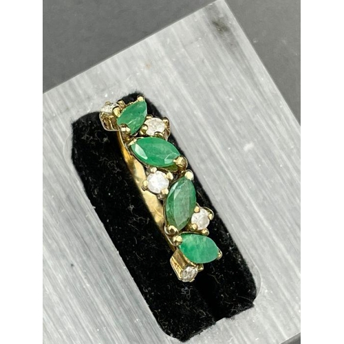 501 - A four stone jade and diamond ring Size L