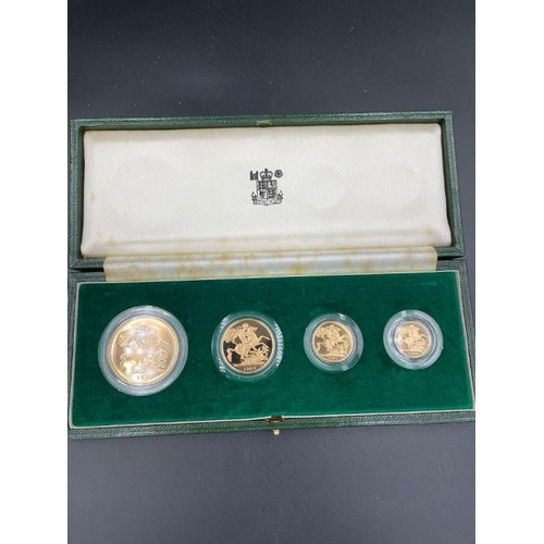 530 - Great Britain, Royal Mint UK 1980 Gold Proof Set to include £5, £2, sovereign and half sovereign, El... 