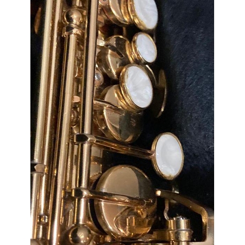 664 - An Aklot saxaphone