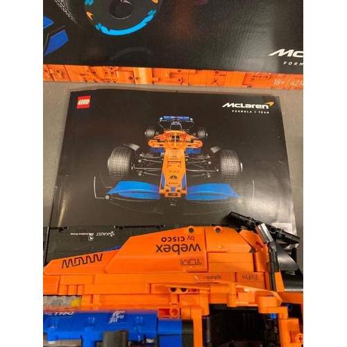 723 - A Lego Technic 2022 McLaren Formula One car