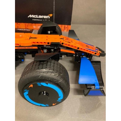 723 - A Lego Technic 2022 McLaren Formula One car