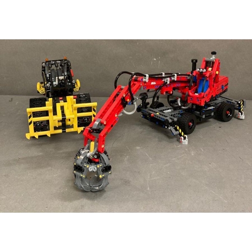 725 - Two Lego Technic model, A Bulldozer and a crane with grabber