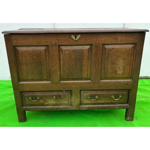 99 - Three panel coffer with drawers to base (H90cm W125cm D56cm)