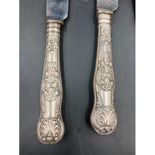 417 - A set of six silver handled knives by William Eley II, hallmarked for London