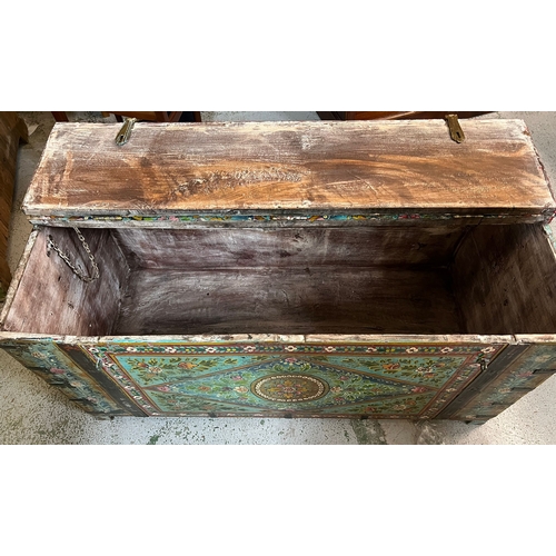 192 - A hand painted Indian trunk with double hinged top. (H51cm W117cm D56cm)