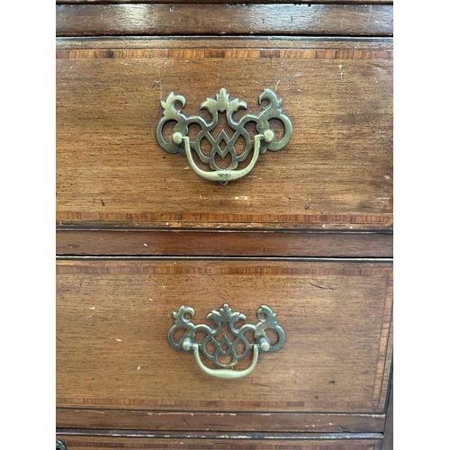 2 - A mahogany Georgian two over three inlaid chest of drawers with brass handles on bracket feet (H61cm... 