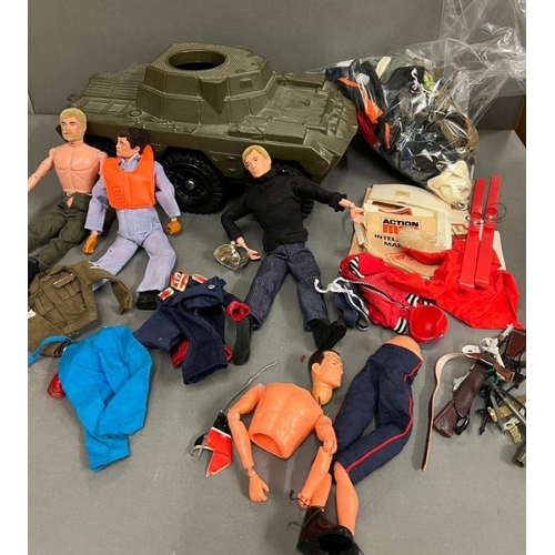 895 - A selection of vintage Action Men, Action Man Jeep and accessories