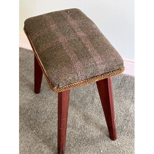 31 - A Mid Century stool