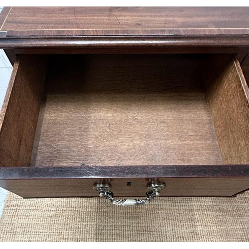 60 - An Edwardian mahogany two over three chest of drawers with string inlay and inlay to top on block fe... 