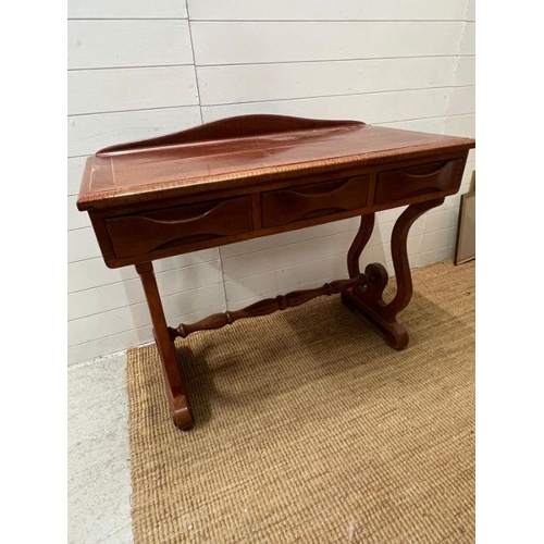 Lot 90        