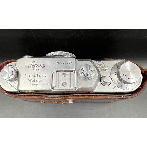 A Leica DRP Ernst Leitz Wetzlar No 444727 Camera