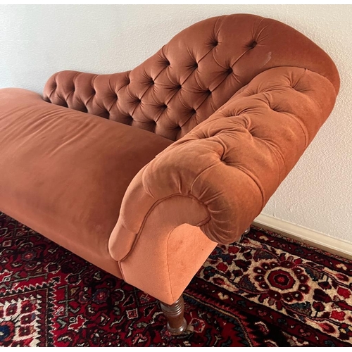 163 - A Chesterfield style chaise longue