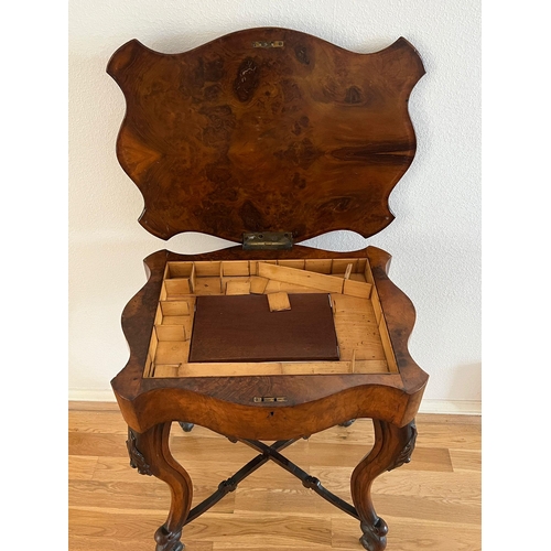 165 - A Victorian fitted side table with hinged lid (56cm x 43cm x 70cm H )