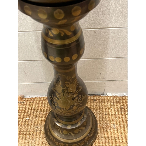 2 - A brass plant stand (H70cm)