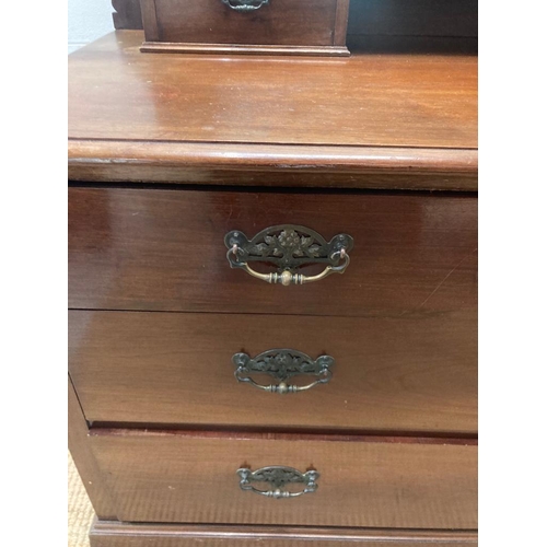 205 - An Edwardian mahogany two over three chest of drawers with a two drawer bevel edged mirror unit (H14... 