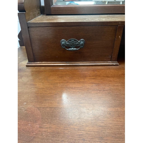 205 - An Edwardian mahogany two over three chest of drawers with a two drawer bevel edged mirror unit (H14... 