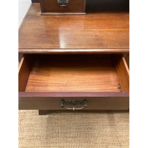 205 - An Edwardian mahogany two over three chest of drawers with a two drawer bevel edged mirror unit (H14... 