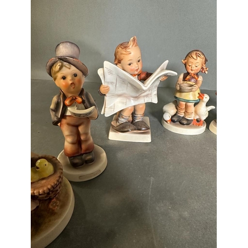 625 - A selection of thirteen Goebel Hummel figurines