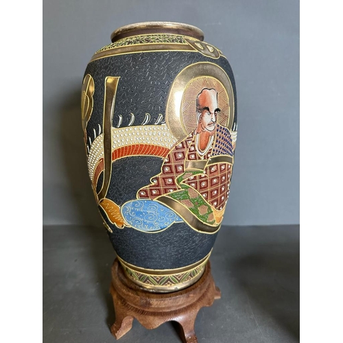 628 - A Japanese satsuma vase on plinth and a satsuma bowl with crackle glaze