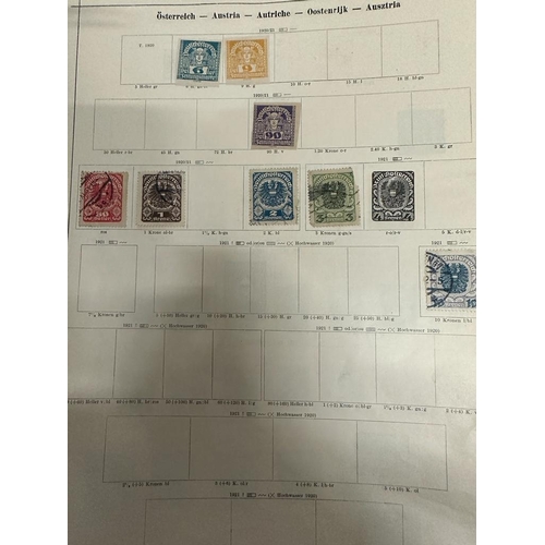 679 - A selection of sheets and loose UK and World stamps to include Denmark, Japan