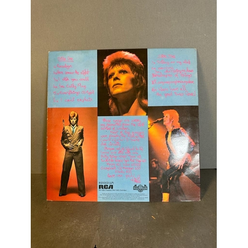 682 - A vinyl copy of David Bowies 