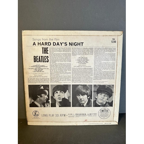 685 - A vinyl copy of The Beatles 