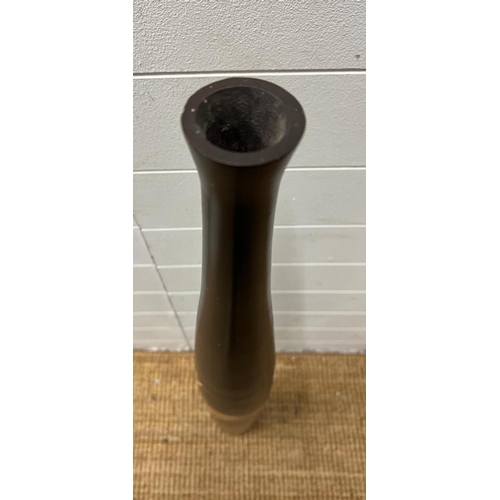 15 - A wooden decorative vase (H112cm)