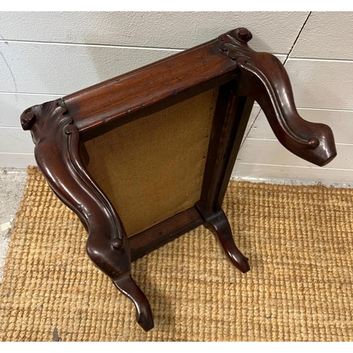 31 - A mahogany footstool (H24cm W55cm D30cm)