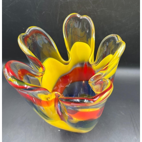 356 - Art glass vase in the style of Japanese Iwatsu (H23cm)