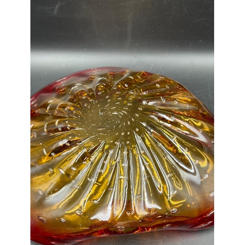 365 - Three Murano and Czech Art glass pinch and twisted bowl fire reds and yellow (W26cm)