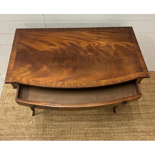 43 - A Regency style mahogany side table on tapering out swept legs (H74cm W82cm D47cm)