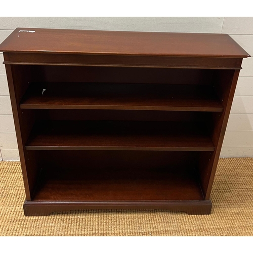 45 - A reproduction mahogany open bookcase (95cm X 24cm)