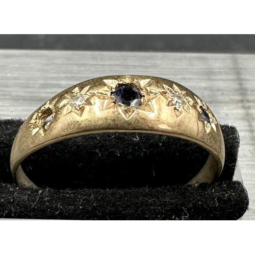 461 - A 9ct gold ring AF approximate total weight 1.9g