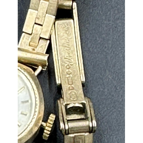 514 - A 9ct gold AF Ladies watch by Accurist (Approximate Total weight 14.5g)