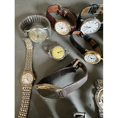 530 - A selection of twenty wristwatches, various styles and makers.