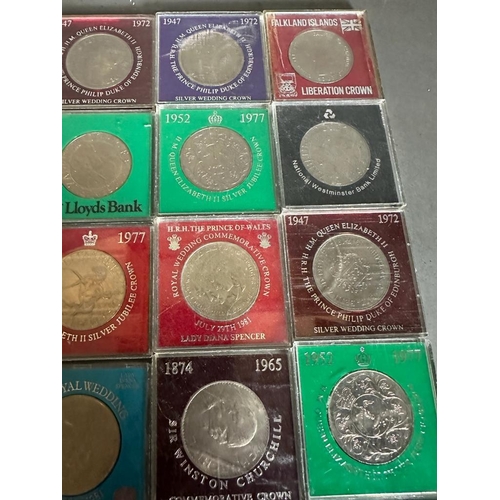 590 - A selection of commemorative crowns