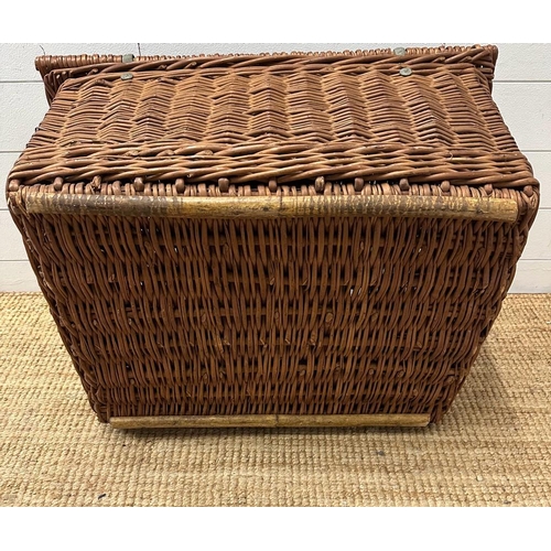 61 - A vintage wicker laundry backet