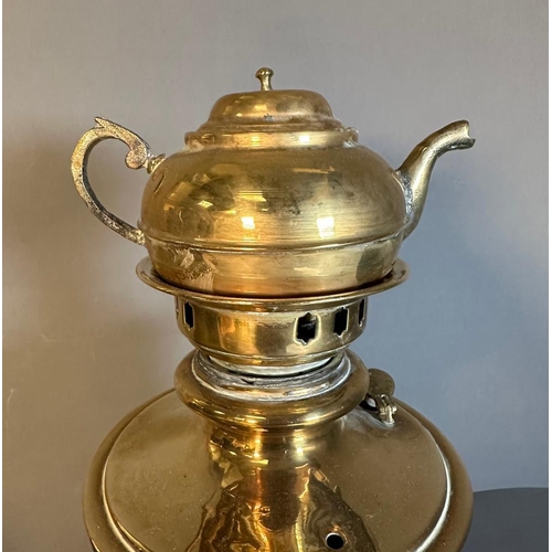 726 - A Victorian brass samovar AF