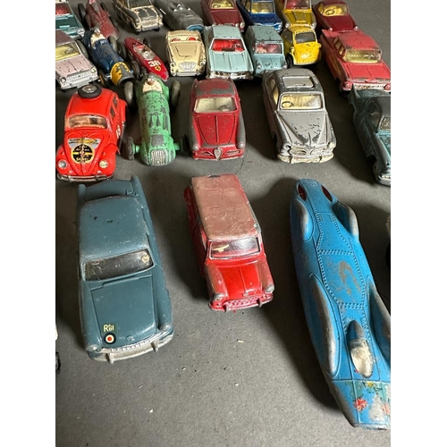 743 - A selection of play worn Diecast toy cars to include Matchbox and Dinky etc