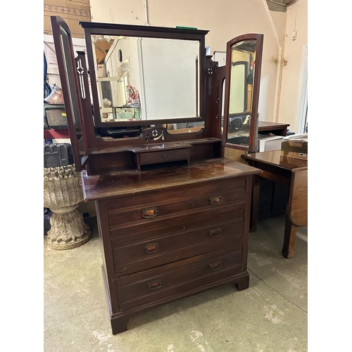 210 - A vintage Art Deco three drawer dresser with tri fold mirror over