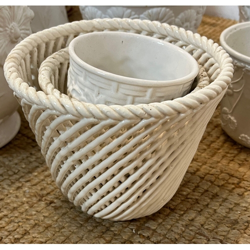 279 - A large selection of plant pots, mainly white various sizes and ages