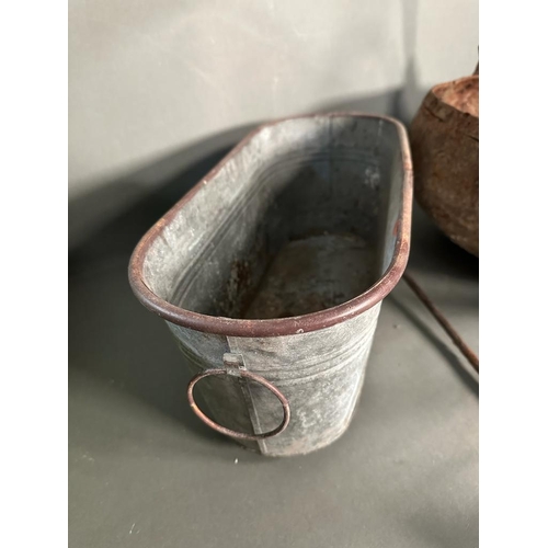 288 - A selection of vintage metal and copper items to include planters, watering can and a cauldron