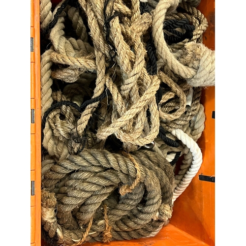 307 - A large selection of rope various sizes and lengths