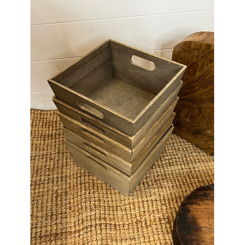 364 - A selection of mixed rustic items including sieve and storage boxes