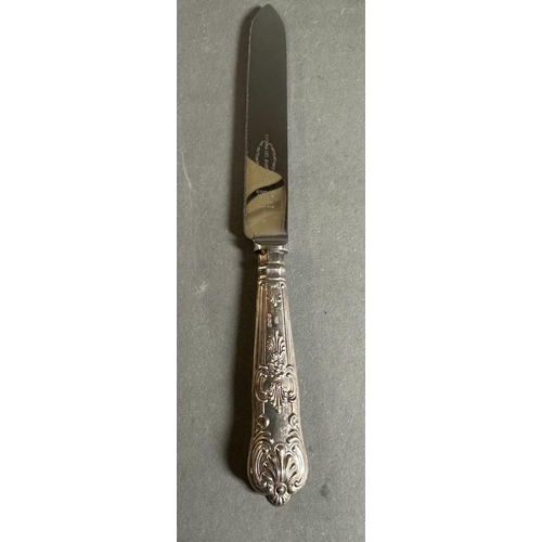 464 - A silver handled sandwich knife, hallmarked for Birmingham